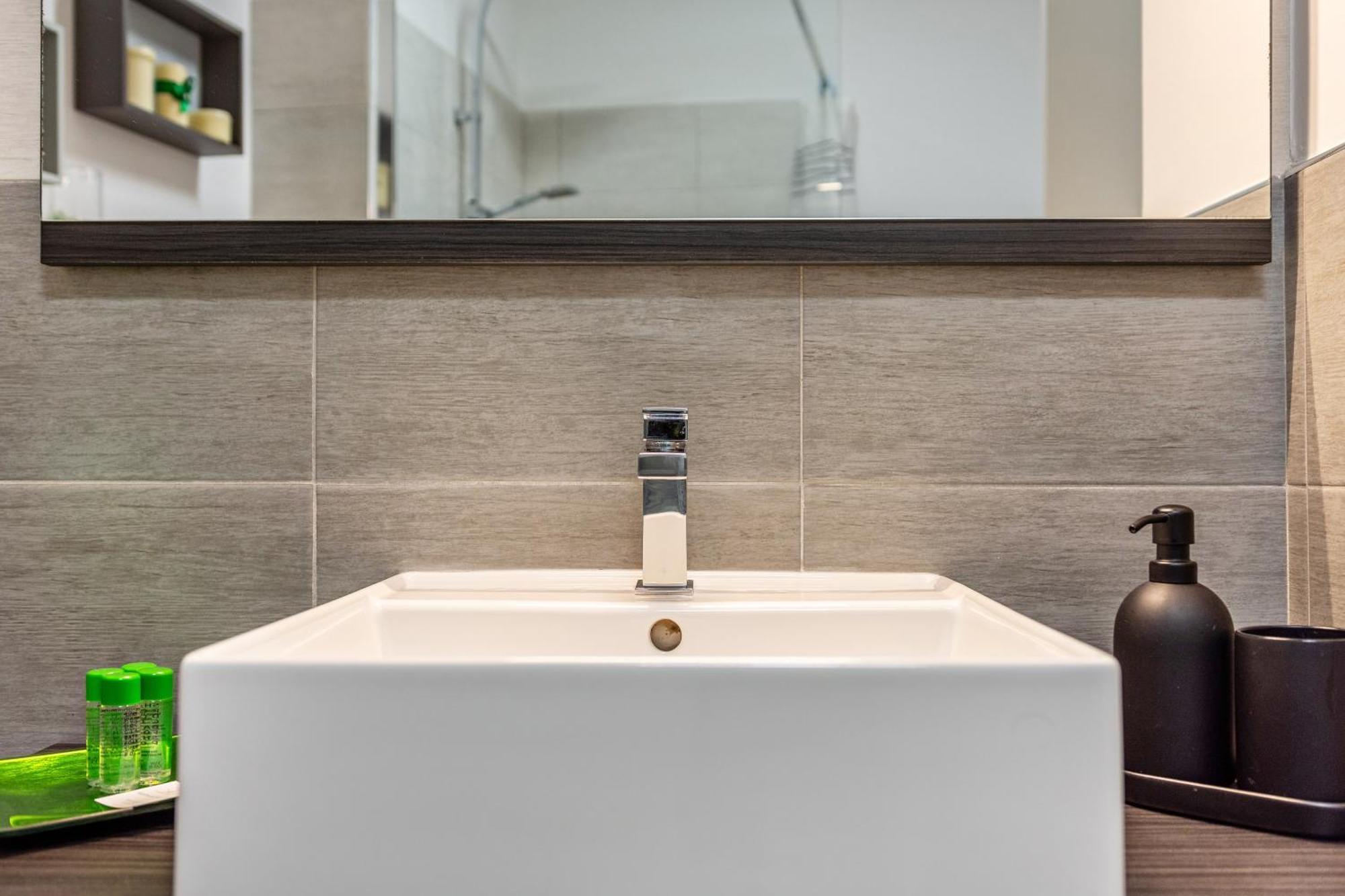 The Smart Flat Apartment โบลซาโน ภายนอก รูปภาพ