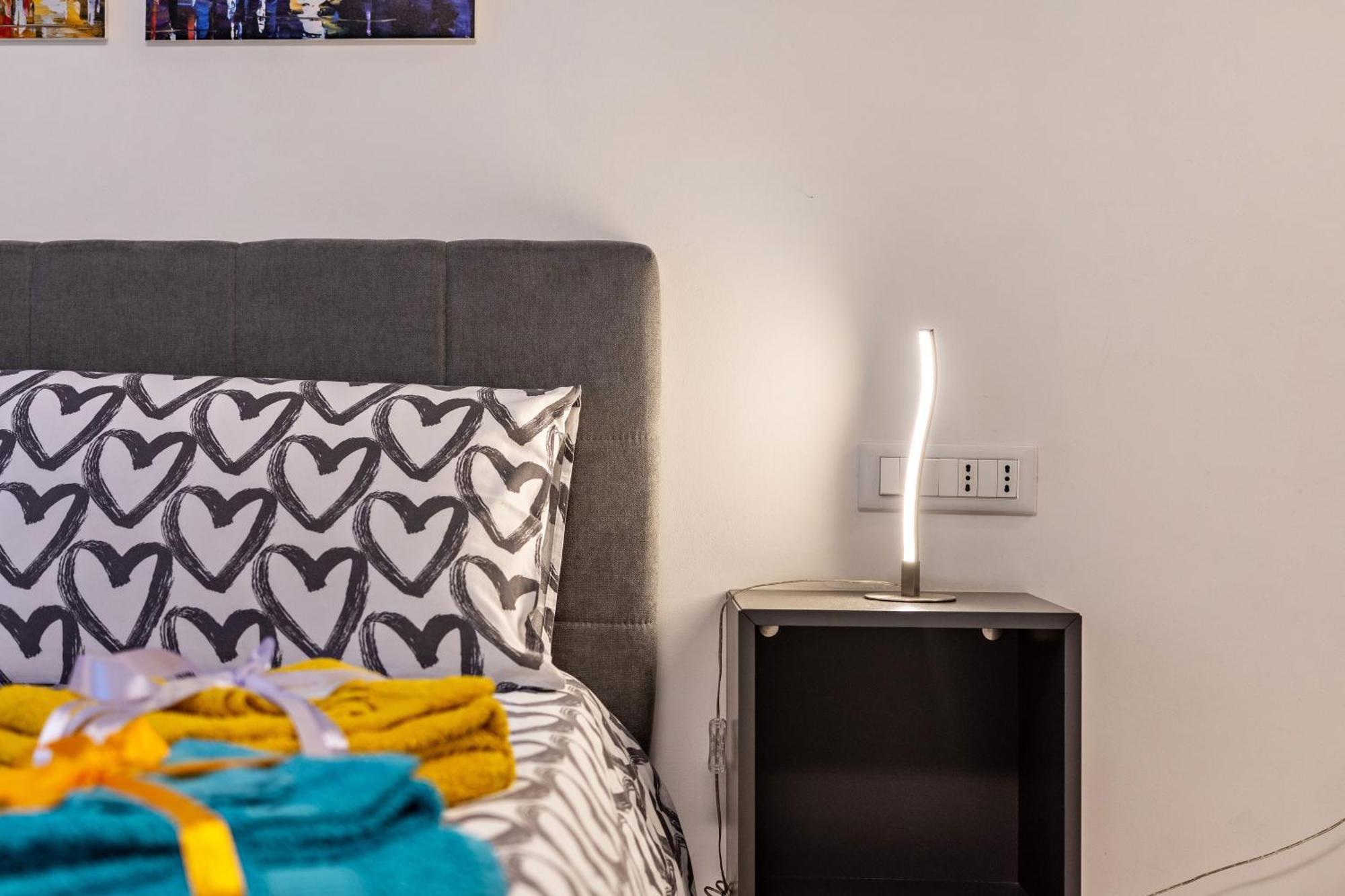 The Smart Flat Apartment โบลซาโน ภายนอก รูปภาพ
